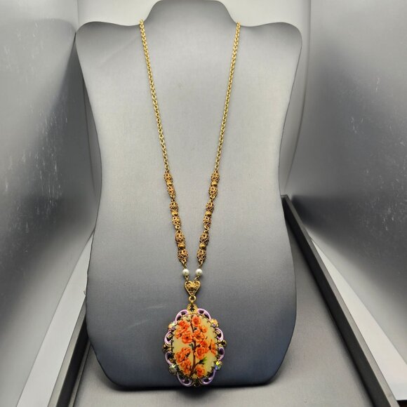 VTG West Germany Oval Filagree Floral Pendant Necklace 25" Gold Tone Pressed Met - Picture 13 of 13